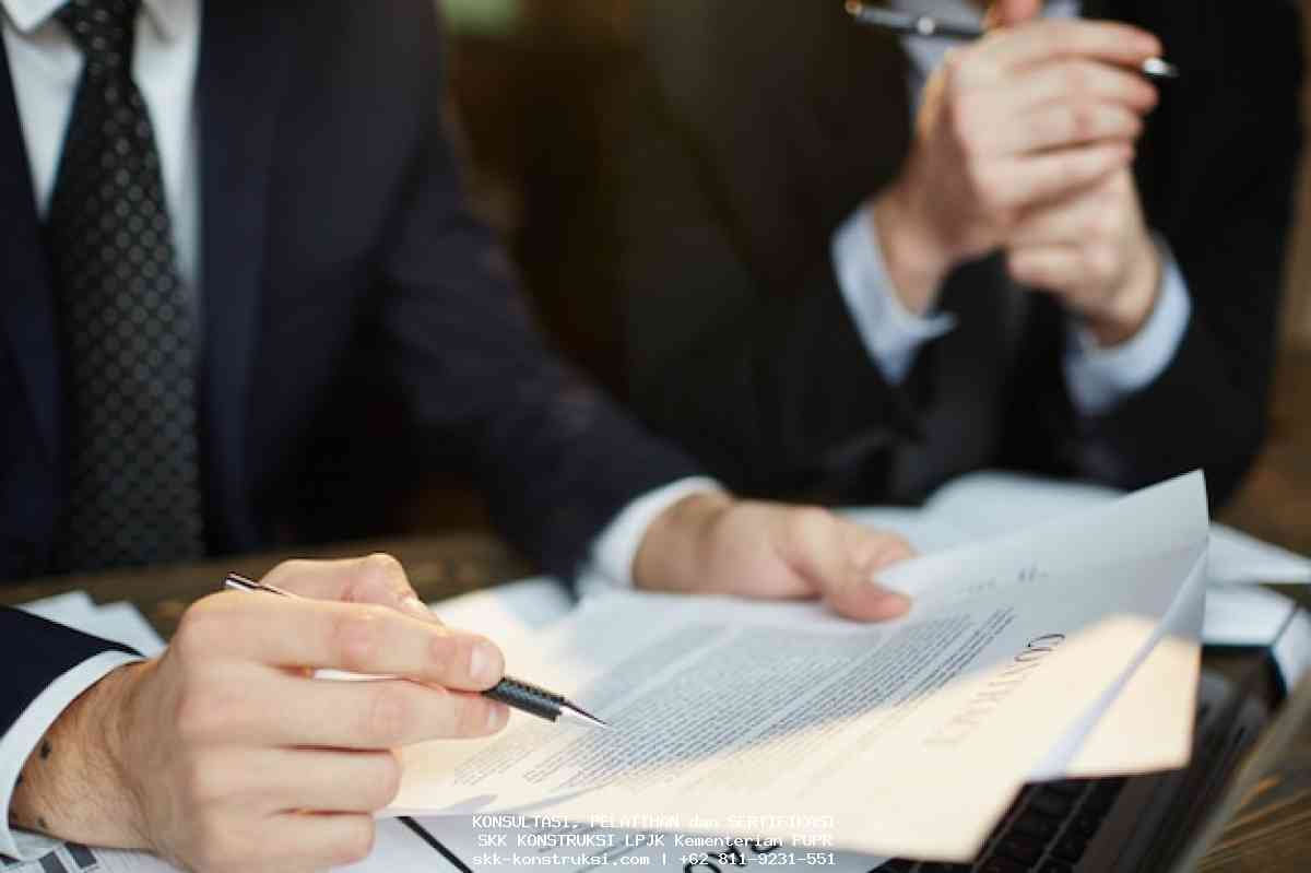 Dasar Hukum Sertifikasi SKK Konstruksi: Ketahui Regulasi Terkini 2025 Dasar Hukum Sertifikasi SKK Konstruksi: Ketahui Regulasi Terkini 2025