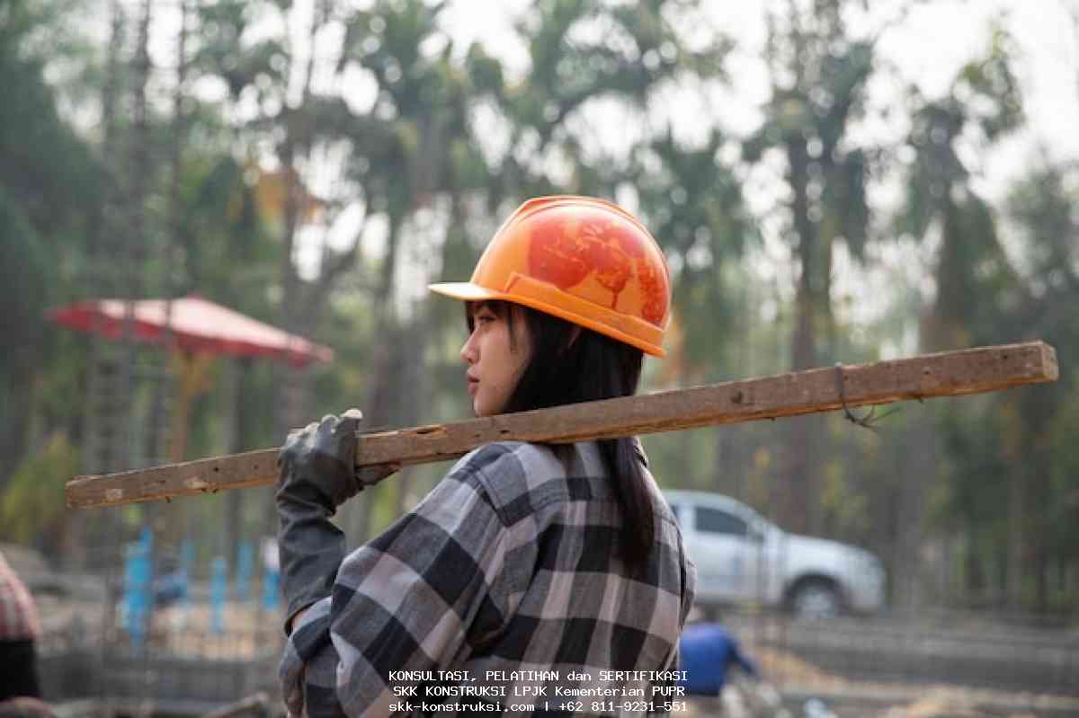 SKKNI Konstruksi BNSP: Sertifikasi Wajib untuk Tingkatkan Daya Saing Profesional Bangunan SKKNI Konstruksi BNSP: Sertifikasi Wajib untuk Tingkatkan Daya Saing Profesional Bangunan